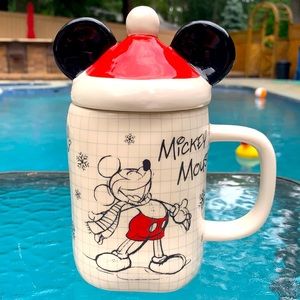 New Disney Sketchbook Mickey Mouse Mug Santa lid